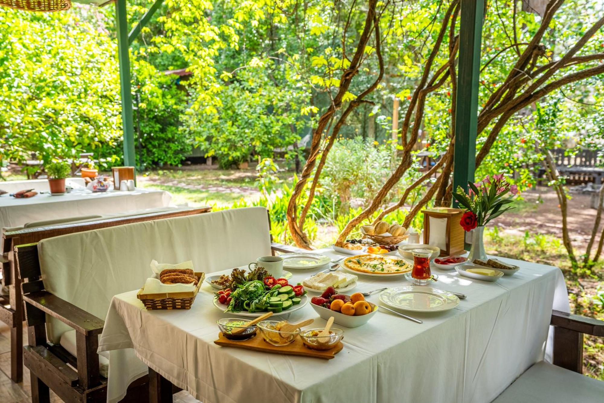 Kibala Hotel Çıralı Buitenkant foto